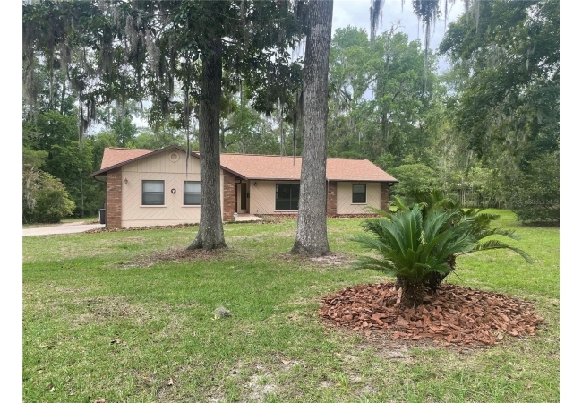 2421 NW 106TH DR House photo 2