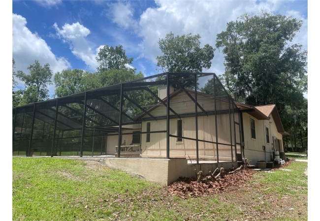2421 NW 106TH DR House photo 9