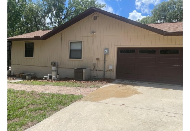 2421 NW 106TH DR House photo 11