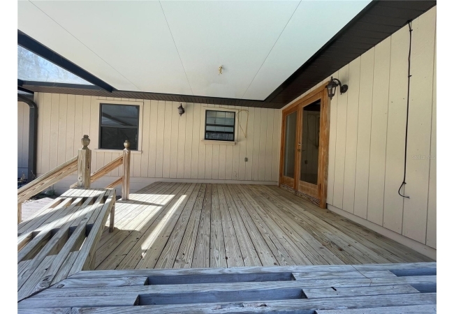 2421 NW 106TH DR House photo 12