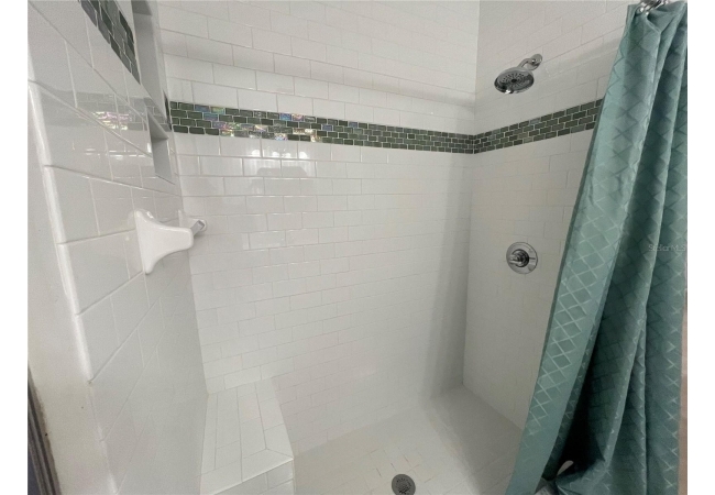 2421 NW 106TH DR House photo 35