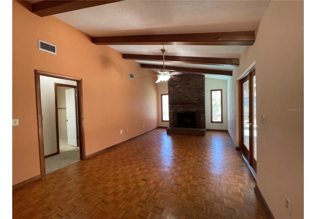 2421 NW 106TH DR House photo 38