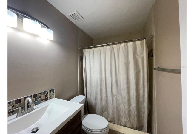2421 NW 106TH DR House photo 50