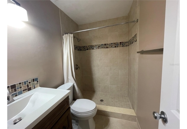 2421 NW 106TH DR House photo 51