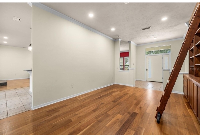 2501 NW 91ST DR House photo 5