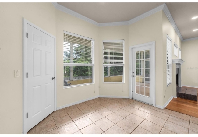 2501 NW 91ST DR House photo 14