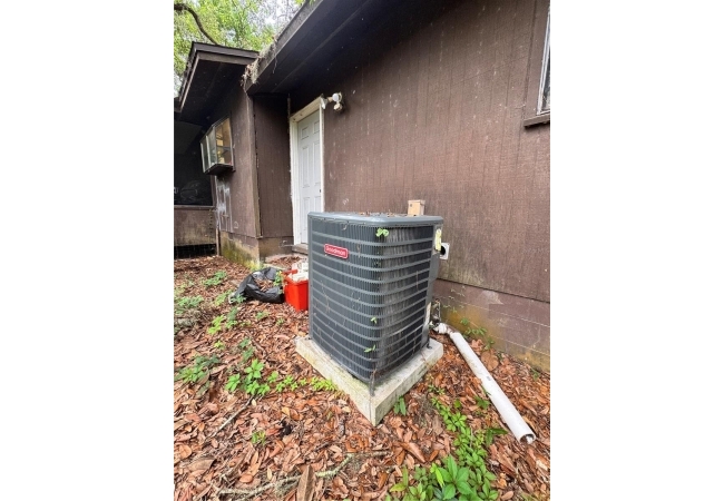713 NW 95TH TER House photo 4