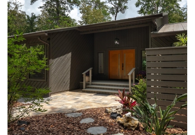 3104 NW 21ST AVE House photo 4