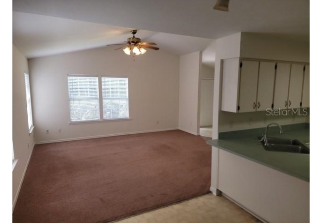 2916 SW 40TH PL House photo 6