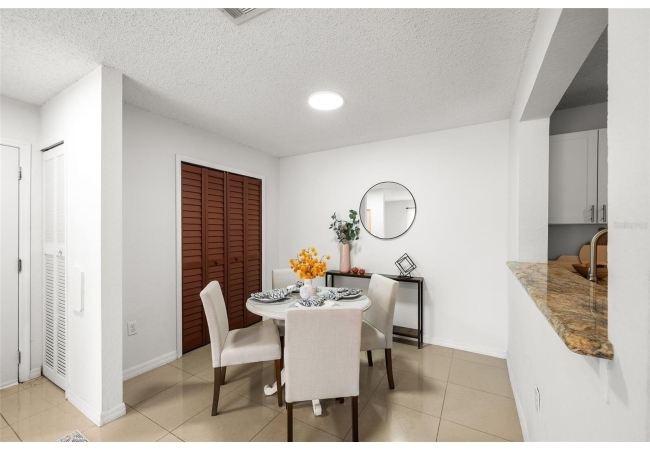 3705 SW 27TH ST #1117 Condo photo 8