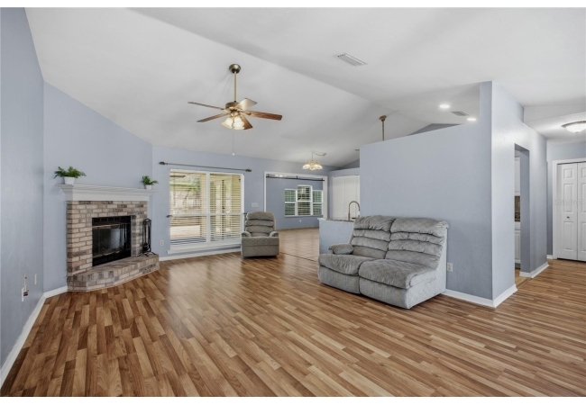 11624 NW 13TH LN House photo 3