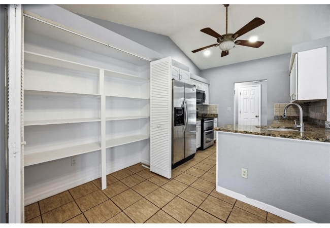 11624 NW 13TH LN House photo 17