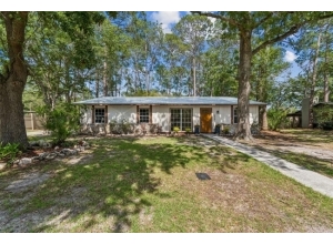 5901 NW 29TH TER