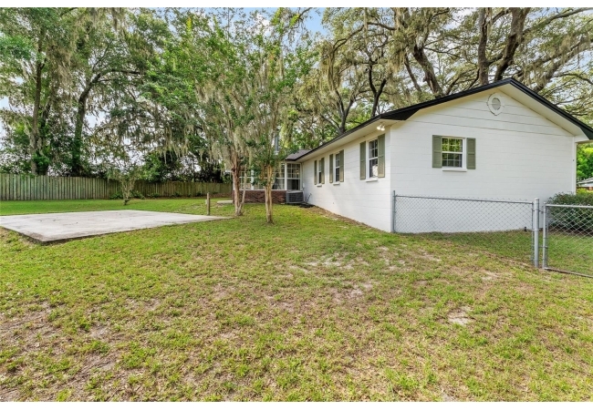 25747 SW 19TH AVE House photo 38