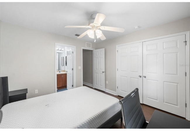 2927 SW 35TH PL #113 Condo photo 16