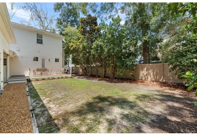 13207 SW 2ND AVE House photo 37