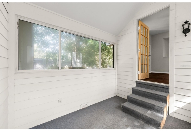 13207 SW 2ND AVE House photo 34
