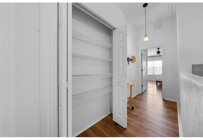 6519 W NEWBERRY RD #A6 Condo photo 29