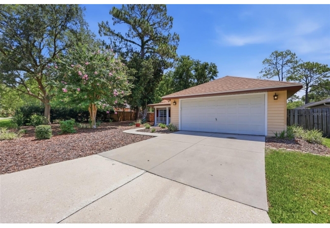 6603 SW 81 TER House photo 32