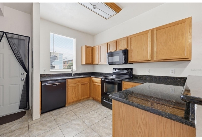 3890 SW 20TH AVE #1706 Condo photo 9