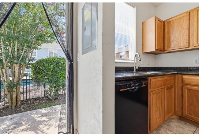3890 SW 20TH AVE #1706 Condo photo 11