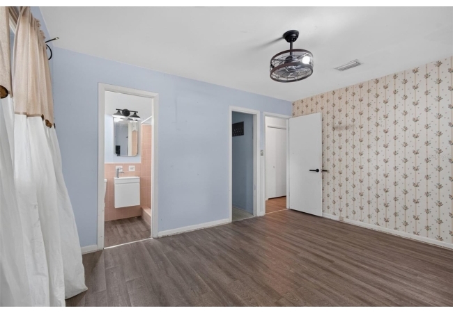 1321 NW 31ST DR House photo 18