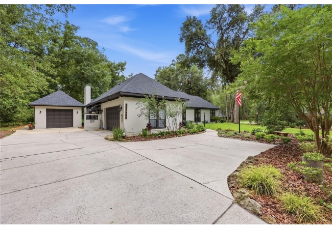 10835 NW 18TH CT House photo 8
