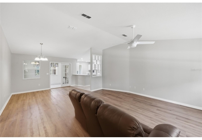 25249 SW 18TH AVE House photo 5