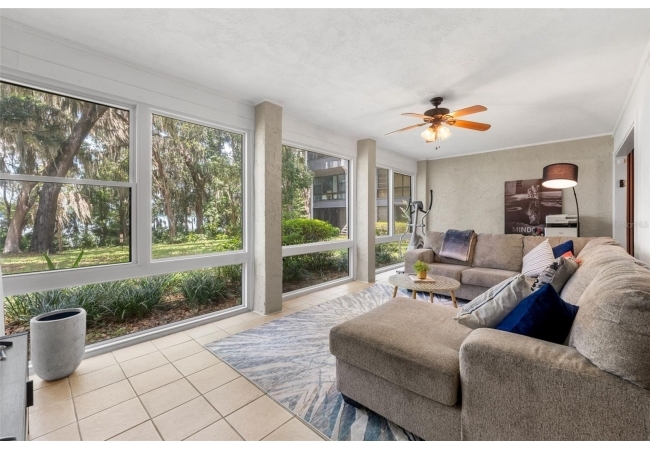 2660 SW 14TH DR #125 Condo photo 4