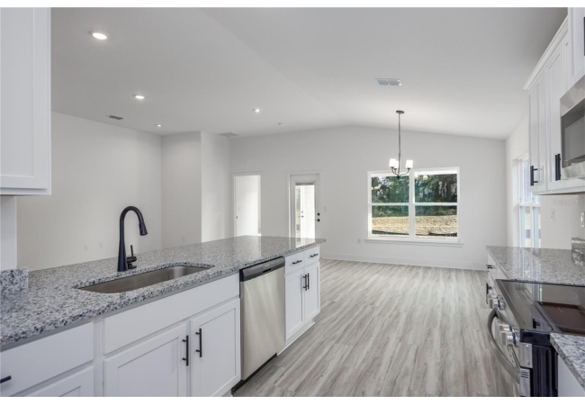 2573 SW 250TH DR House photo 16