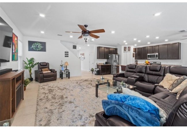 672 NW 247TH TERR House photo 8