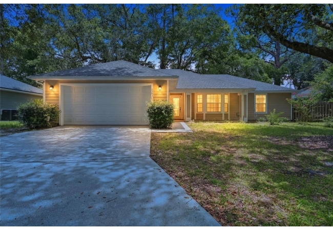 4308 NW 35TH TER House photo 1