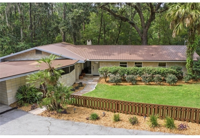 1732 NW 8TH AVE House photo 1