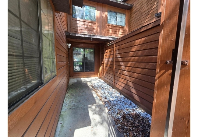842 SW 55TH TER Condo photo 2
