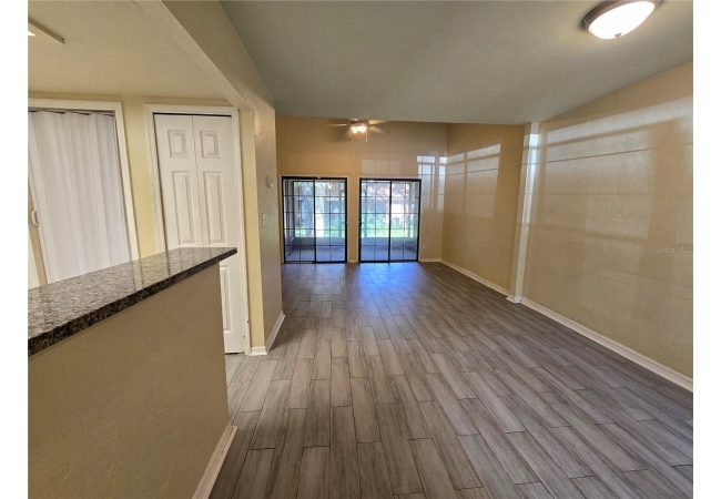 842 SW 55TH TER Condo photo 4