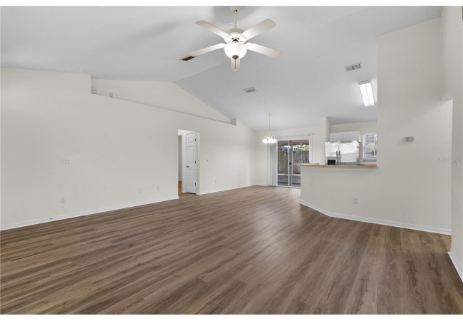 2077 SW 42ND LN House photo 6