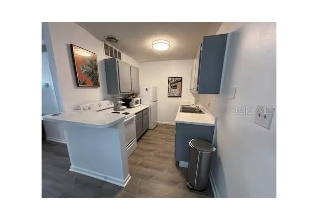 1700 SW 16TH CT #A5 Condo photo 4