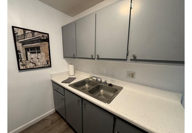 1700 SW 16TH CT #A5 Condo photo 11