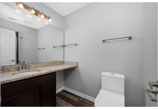 2132 SW 39TH DR Condo photo 19