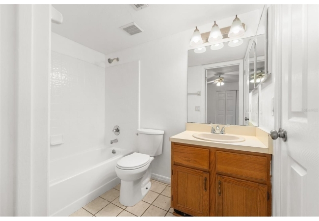 825 SW 55TH TER Condo photo 17