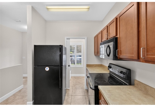 2927 SW 35TH PL #115 Condo photo 17
