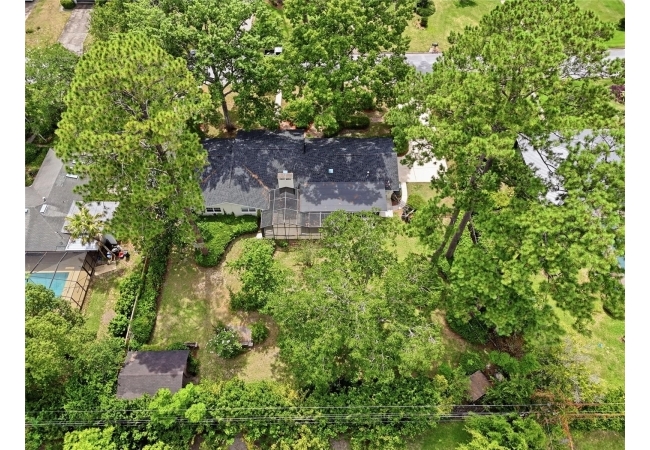 1911 NW 22ND DR House photo 4