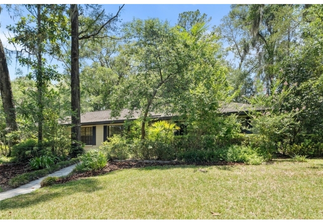 3106 NW 38TH ST House photo 3