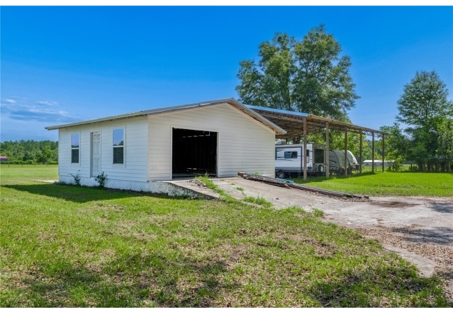 21411 NW 209TH TER House photo 43