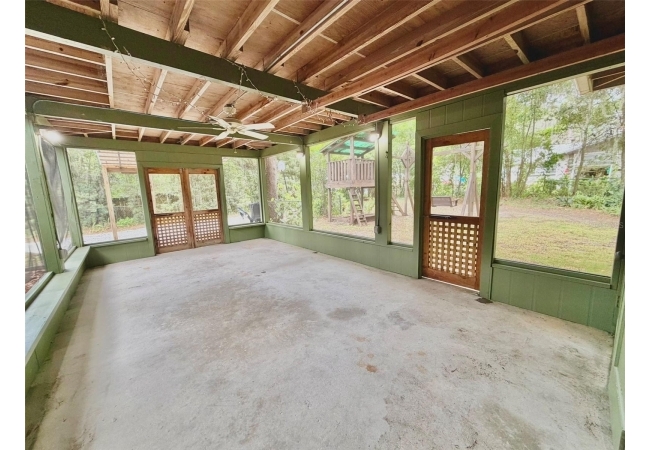 905 NW 36TH AVE House photo 49