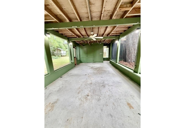 905 NW 36TH AVE House photo 53