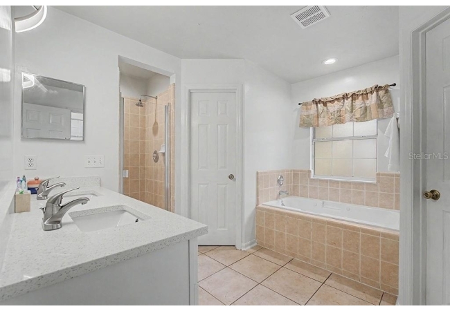 2068 NW 88TH STREET House photo 11