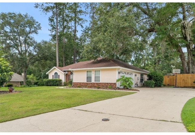 9239 NW 16TH PL House photo 3