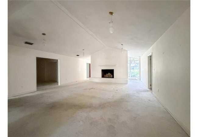 11131 NW 11TH AVE House photo 9
