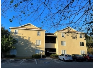 3800 SW 20TH AVE #306